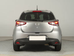 Mazda 2 2015