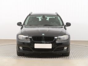 BMW 3 - 2010