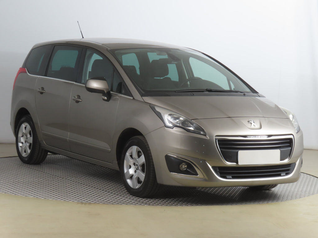 Peugeot 5008, 2015, 2.0 BlueHDi, 110kW