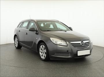 Opel Insignia, 2011