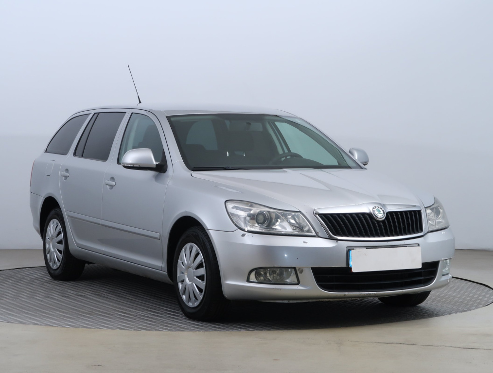 Škoda Octavia, 2011, 1.6 TDI, 77kW