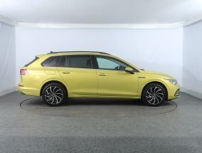 Volkswagen Golf - 2023