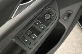 Volkswagen Golf - 2023