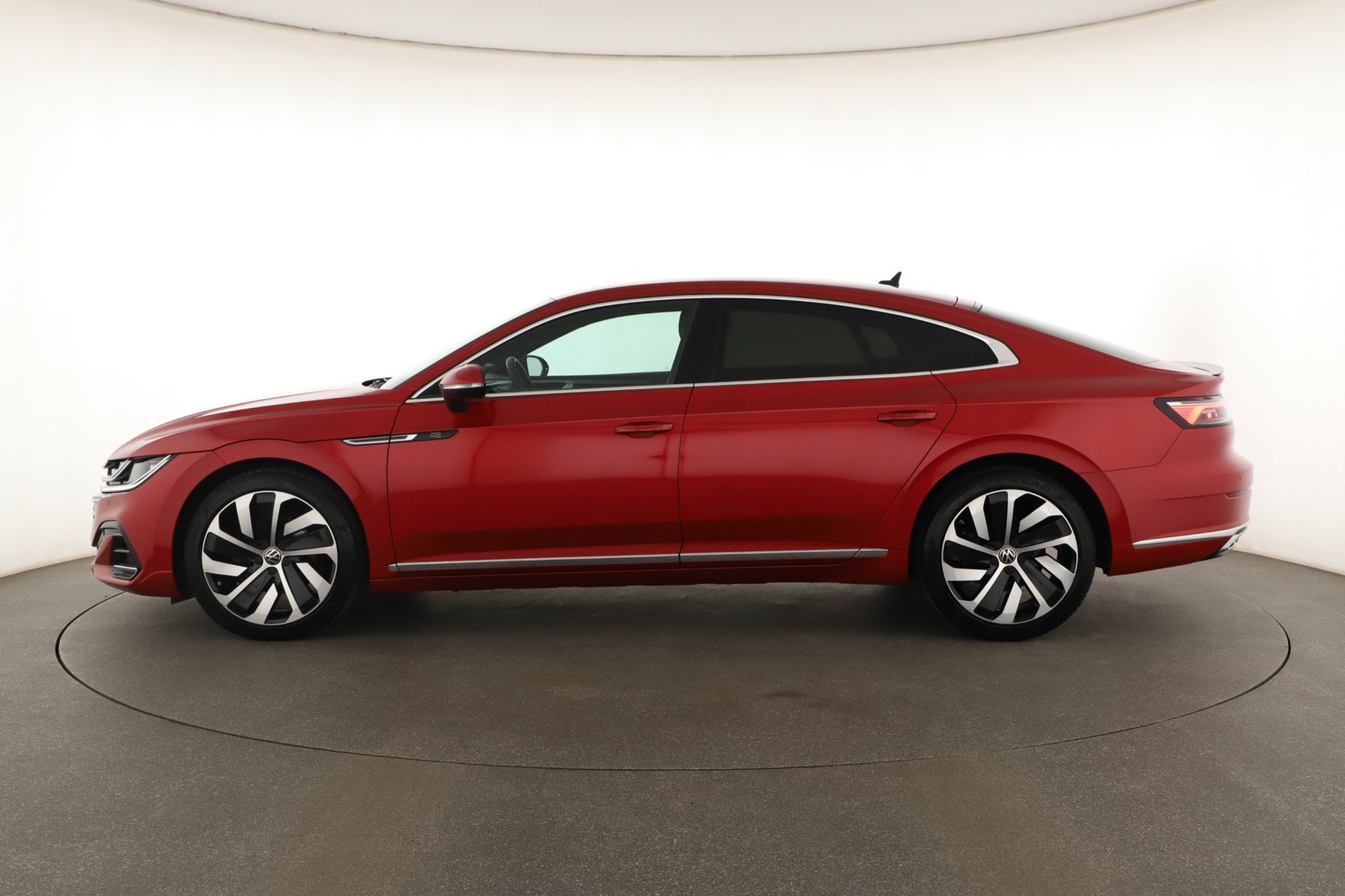 Volkswagen Arteon - 2023