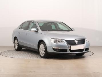 Volkswagen Passat, 2005