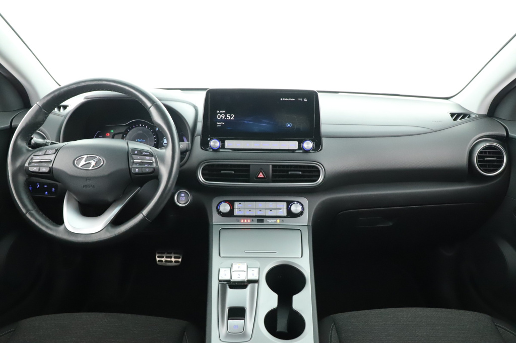 Hyundai Kona Electric 64 kWh, 2021, Electric 64 kWh, 150kW