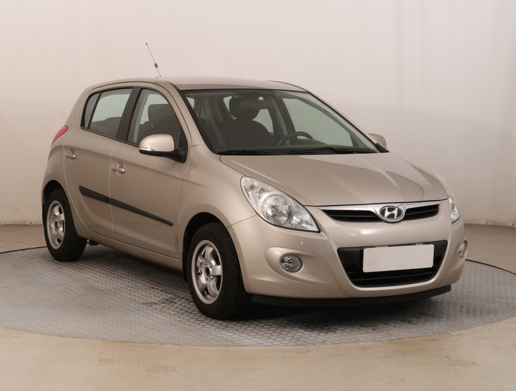 Hyundai i20, 2011, 1.2, 57kW