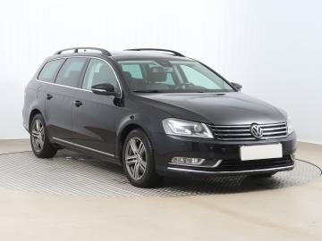 Volkswagen Passat, 2011