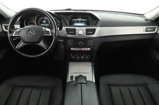Mercedes-Benz E 220 BlueTEC