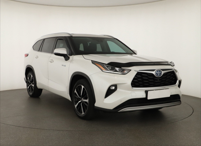 Toyota Highlander 2021