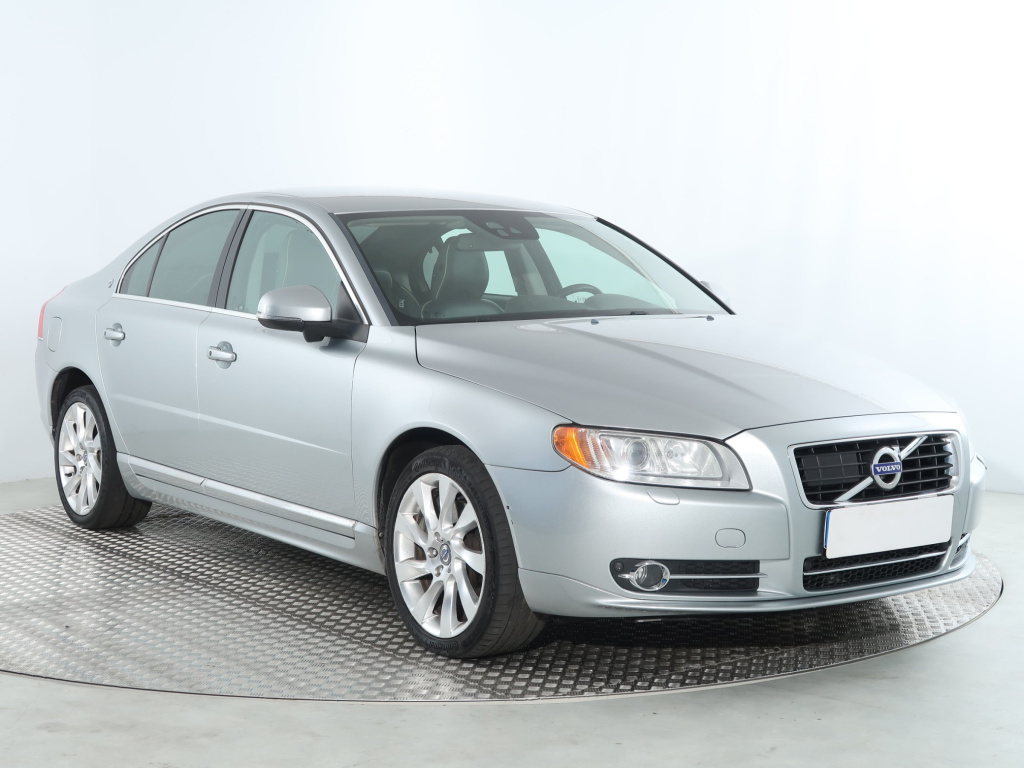 Volvo S80, 2013, 2.4 D5 AWD, 158kW, 4x4