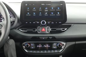 Hyundai i30 - 2023