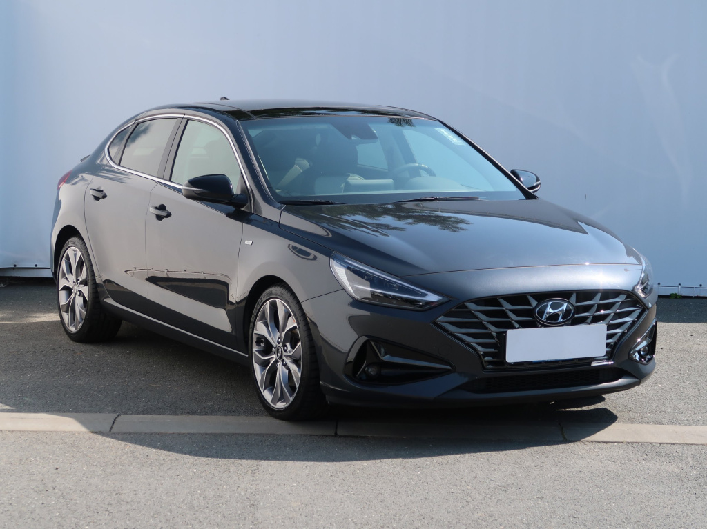 Hyundai i30 Fastback, 2021, 1.5 T-GDI MHEV, 117kW