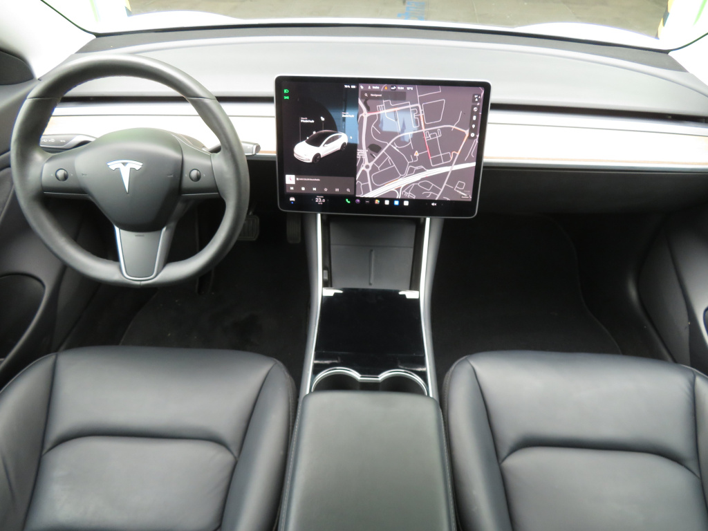 Tesla Model 3 2020 Long Range 4WD 76kWh 118345km Sedan