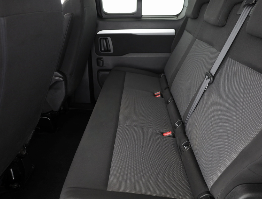 Peugeot Traveller