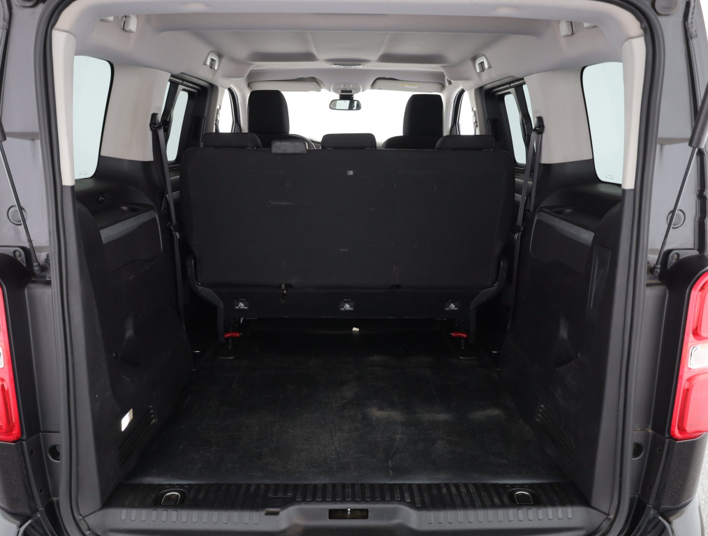 Peugeot Traveller