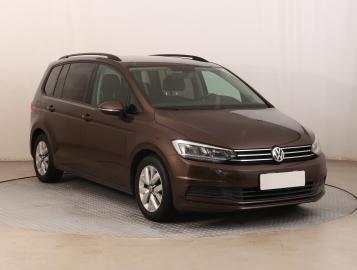 Volkswagen Touran, 2016