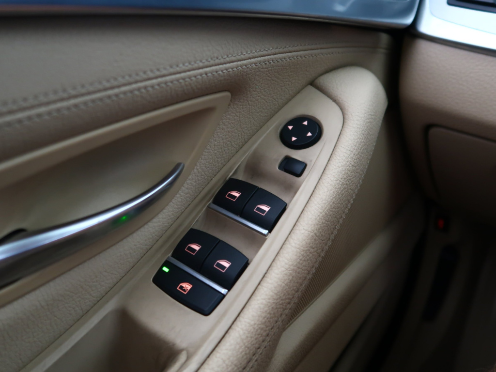 BMW 5