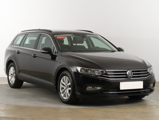 Volkswagen Passat 2021