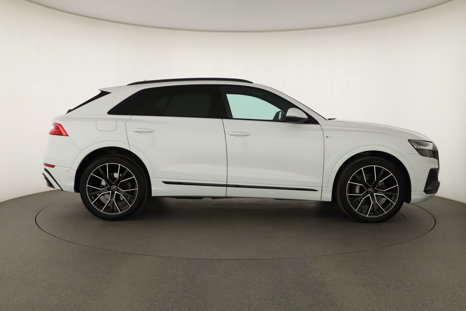 Audi Q8 - 2023