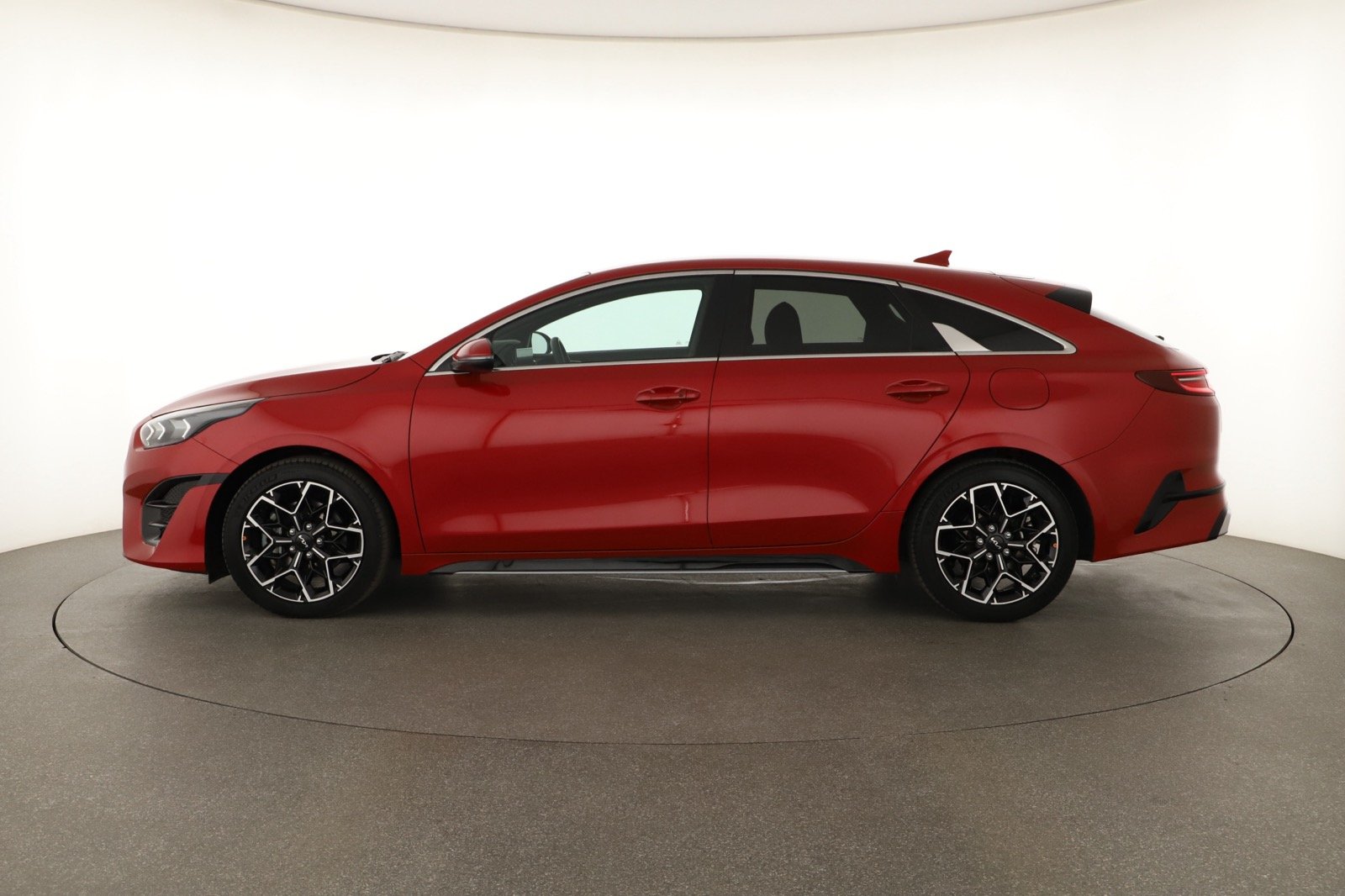 Kia ProCeed 2024 1.5 T