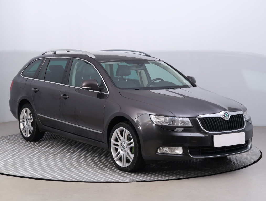 Škoda Superb, 2010, 2.0 TDI, 125kW