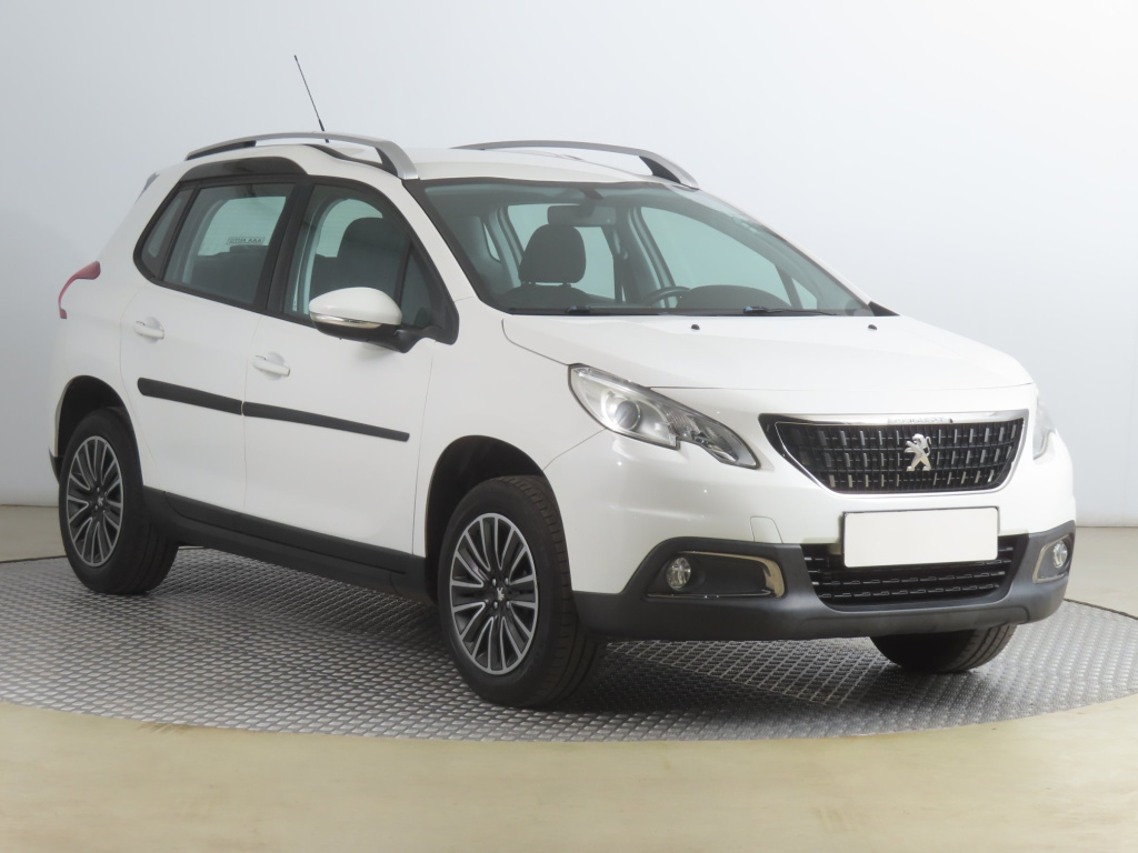 Peugeot 2008, 2016, 1.2 PureTech, 60kW