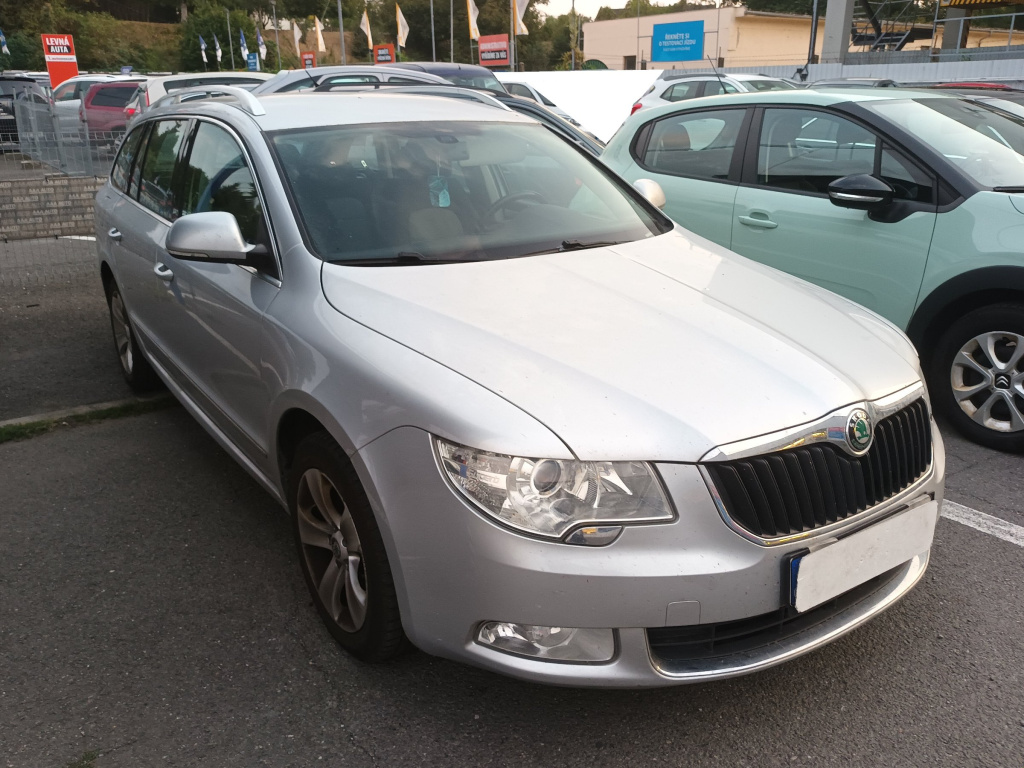 Škoda Superb, 2012, 2.0 TDI, 103kW