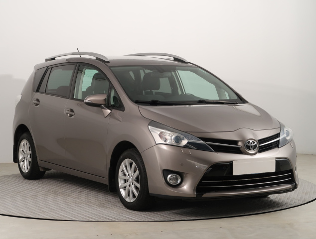 Toyota Verso 2014