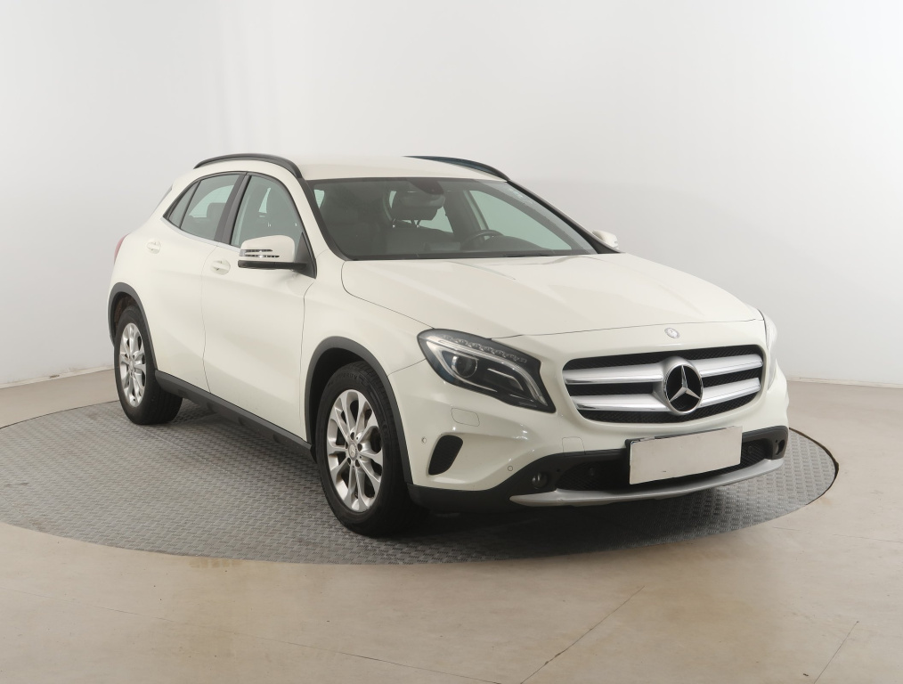 Mercedes-Benz GLA 220 CDI 4MATIC, 2014, GLA 220 CDI 4MATIC, 125kW, 4x4