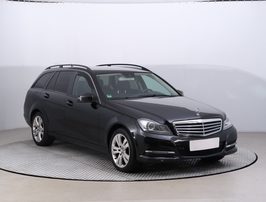 Mercedes-Benz C, 2012, C 200 CDI, 100kW