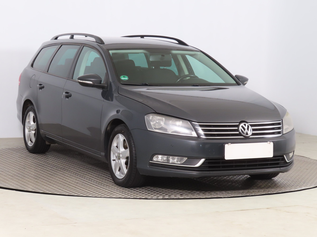 Volkswagen Passat, 2013, 2.0 TDI, 103kW