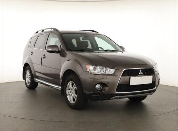 Mitsubishi Outlander, 2011