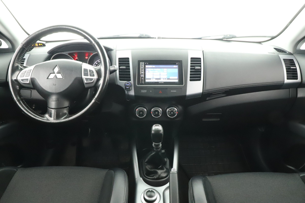 Mitsubishi Outlander, 2011, 2.2 DI-D, 130kW, 4x4