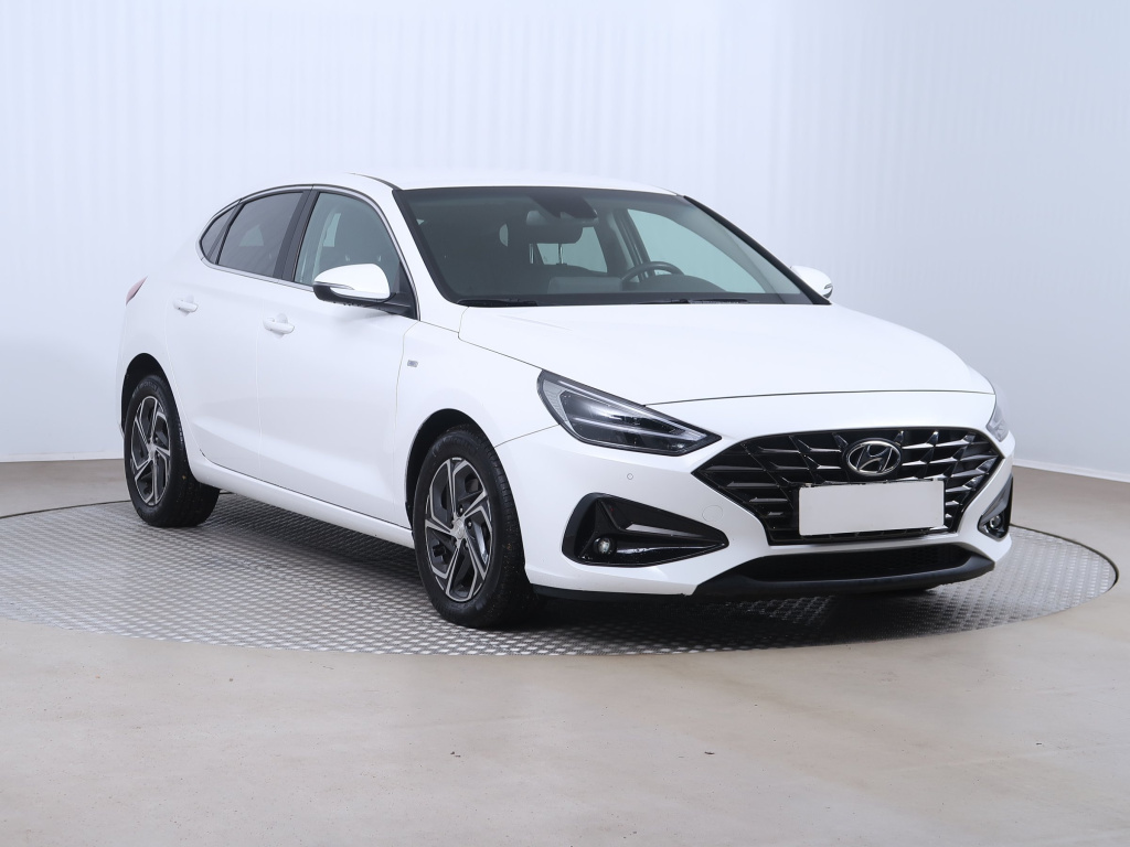 Hyundai i30 Fastback, 2022, 1.5 T-GDI MHEV, 118kW