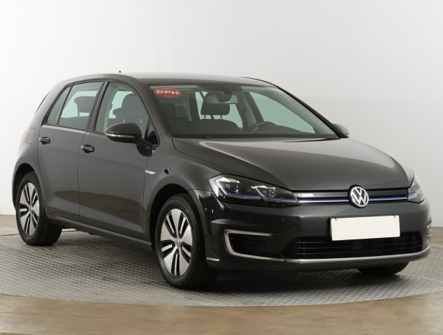 Volkswagen e-Golf 2021