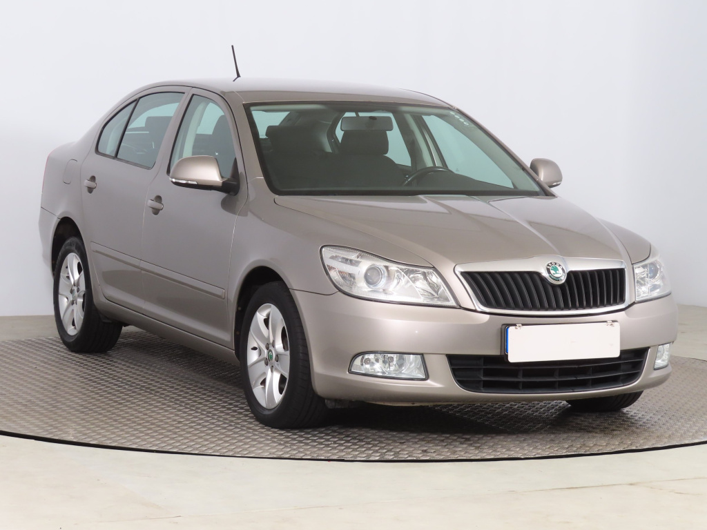 Škoda Octavia, 2011, 1.6 TDI, 77kW