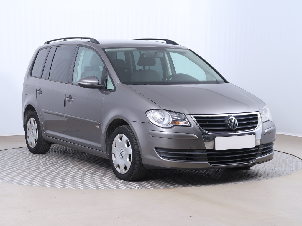 Volkswagen Touran, 2009, 1.9 TDI, 66kW