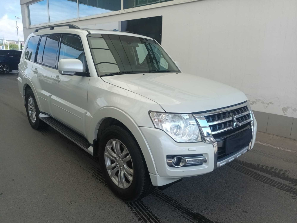 Mitsubishi Pajero, 2015, 3.2 DI-D, 147kW, 4x4