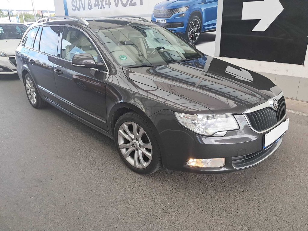 Škoda Superb, 2011, 2.0 TDI, 125kW