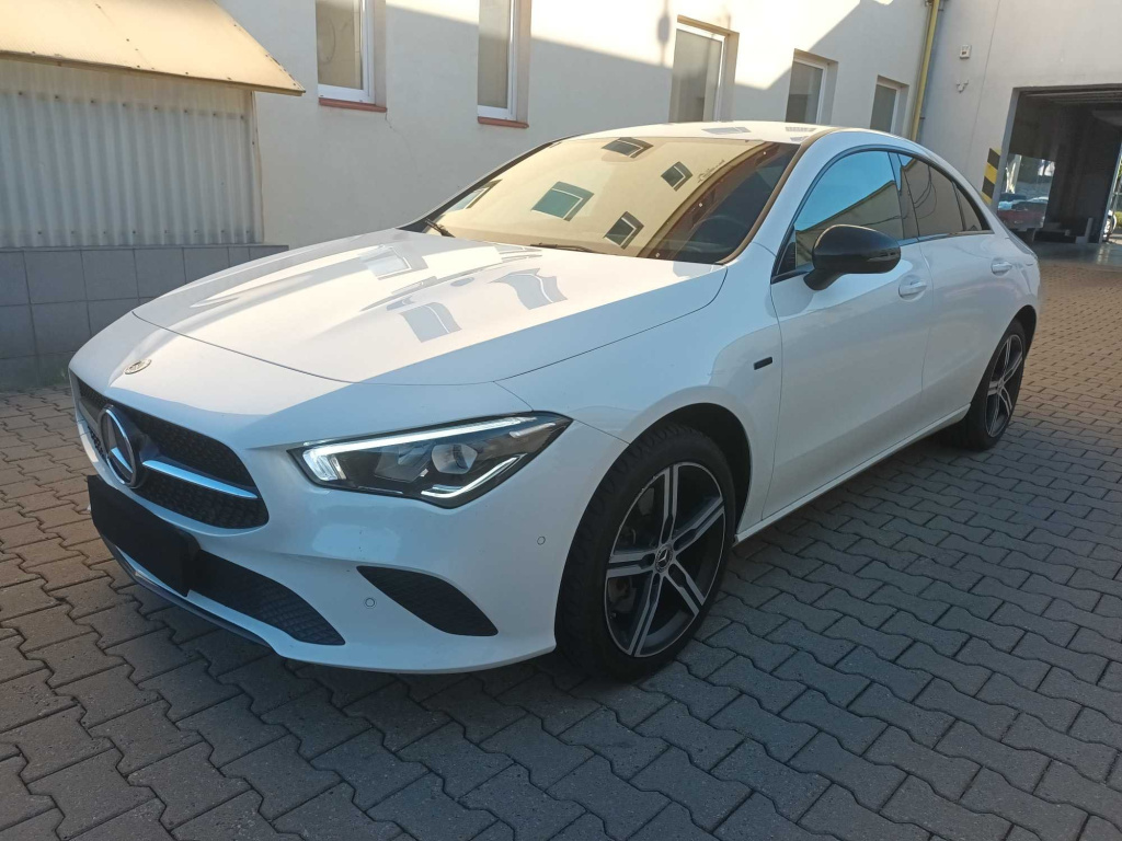 Mercedes-Benz CLA, 2020, 250e, 160kW