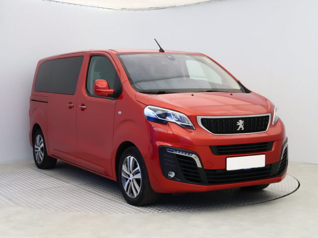 Peugeot Traveller 2021