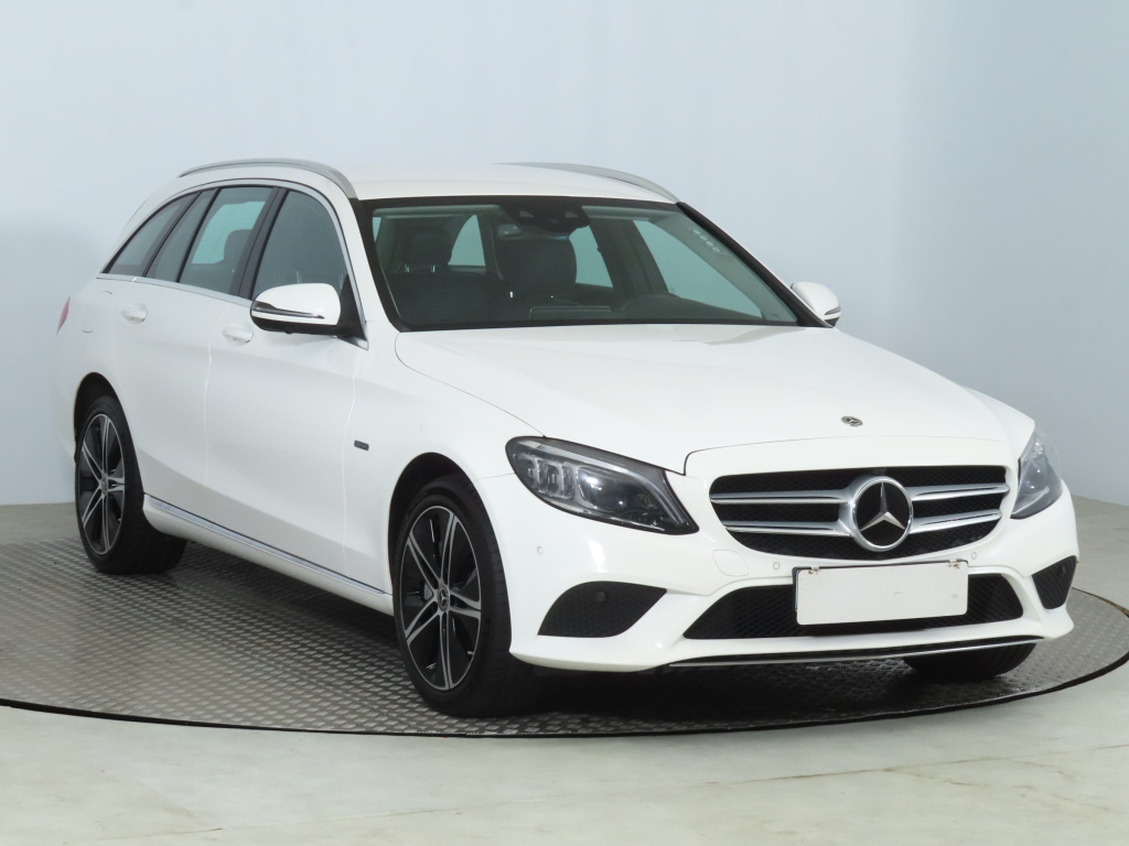 Mercedes-Benz C 300 de, 2020, C 300 de, 143kW