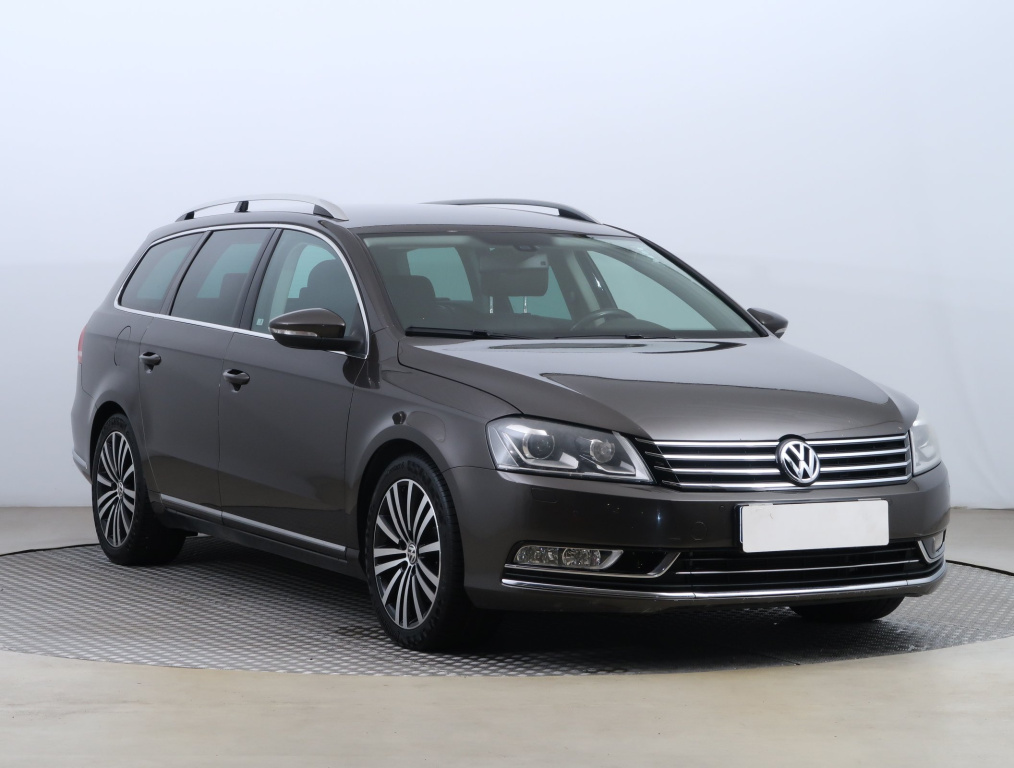 Volkswagen Passat, 2012, 1.8 TSI, 118kW