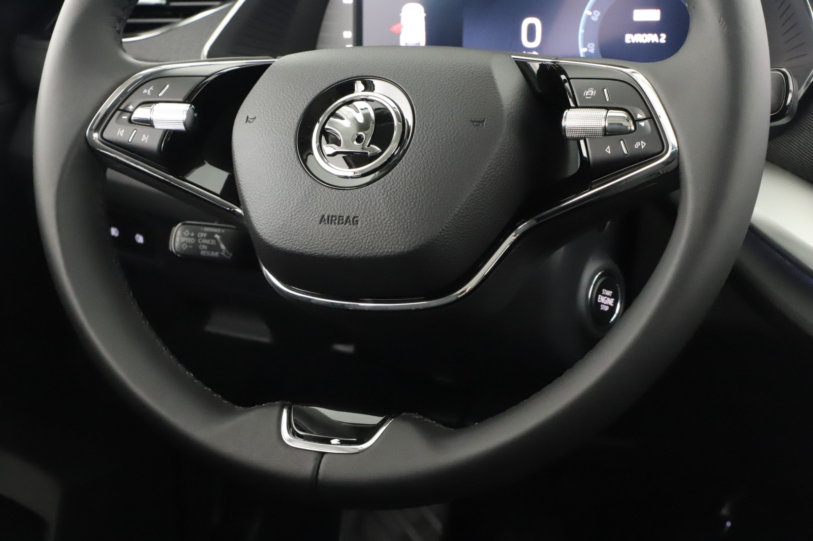 Škoda Octavia - 2023