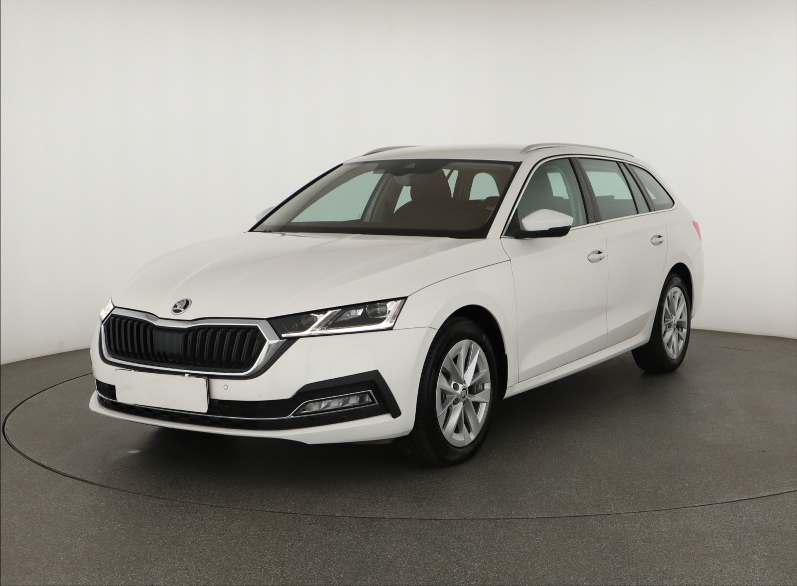 Škoda Octavia - 2023