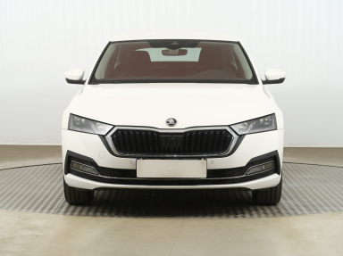 Škoda Octavia - 2023