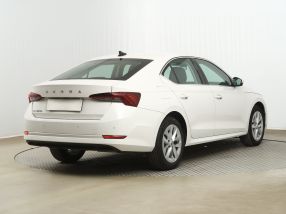 Škoda Octavia - 2023