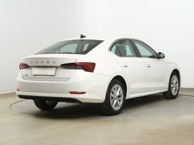 Škoda Octavia - 2023