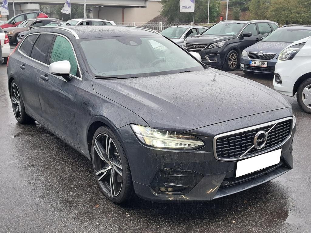 Volvo V90, 2018, D5 AWD, 173kW, 4x4